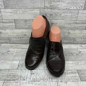 Clarks Bendables Boots Womens 8M Ankle Booties Heels Zip 62732 Brown Leather‎